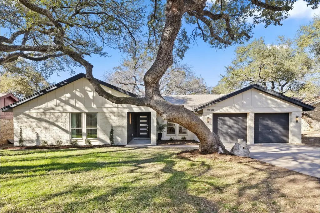 9420 Shady Oaks Drive, Austin