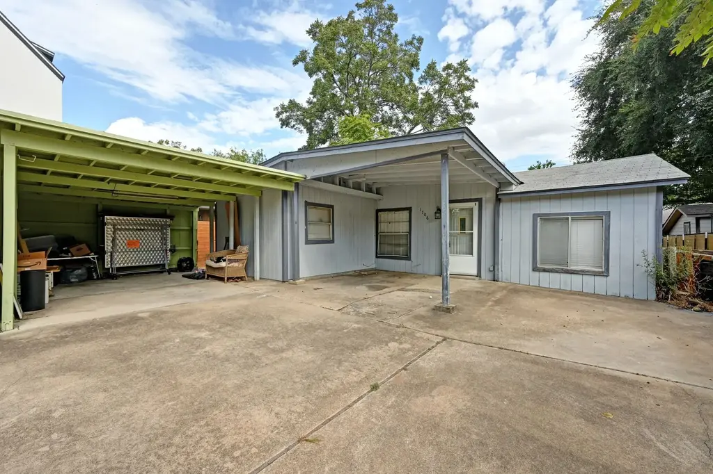 1706 Riverview Street B, Austin
