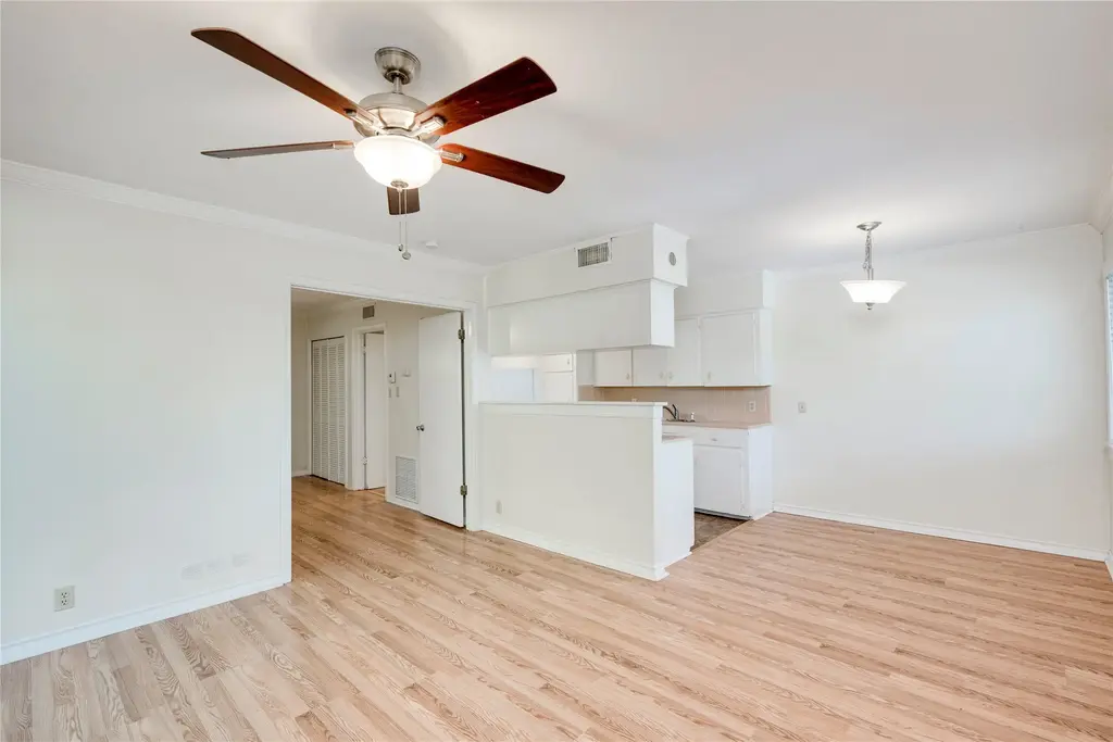1511 Shoal Creek Boulevard F, Austin