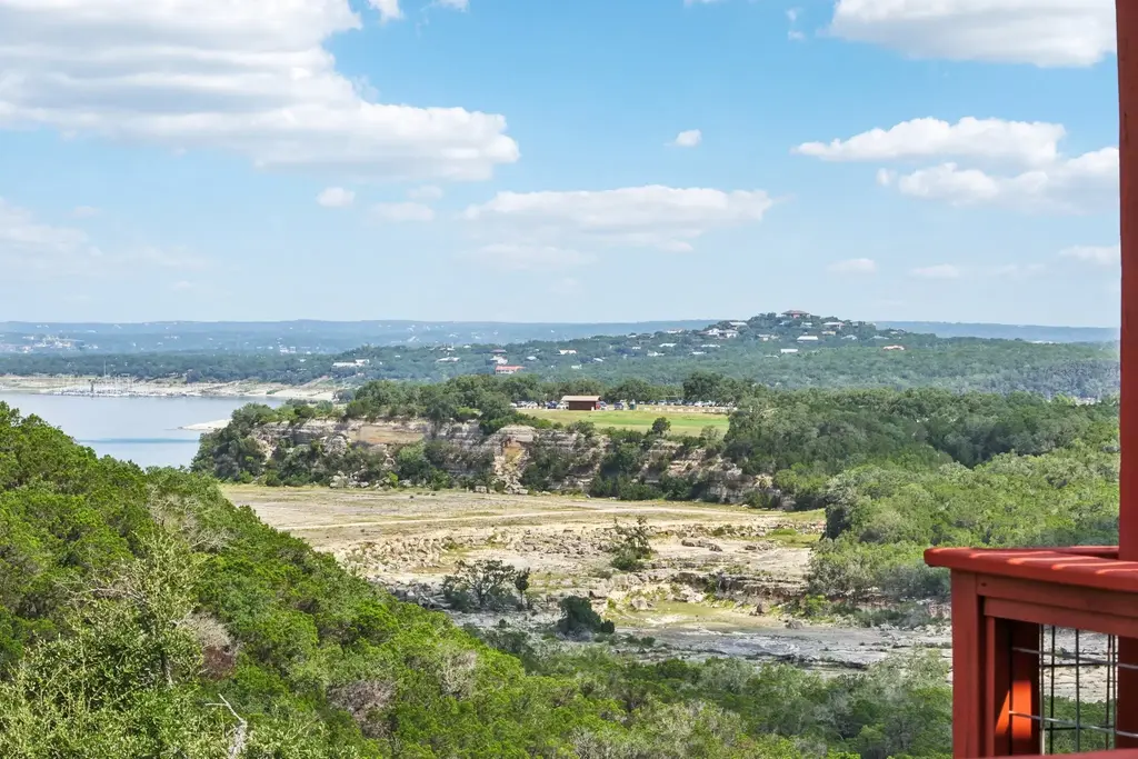 775 Ramblewood Drive, Canyon Lake