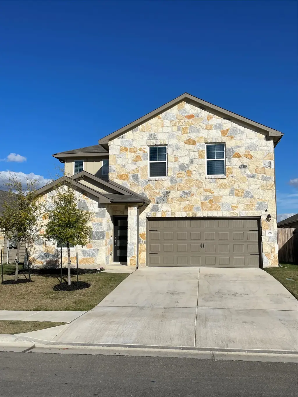 105 Sun Grove Trail, Georgetown