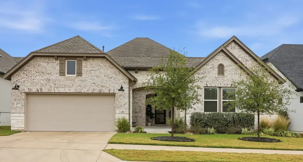 209 Springhouse Road, Georgetown