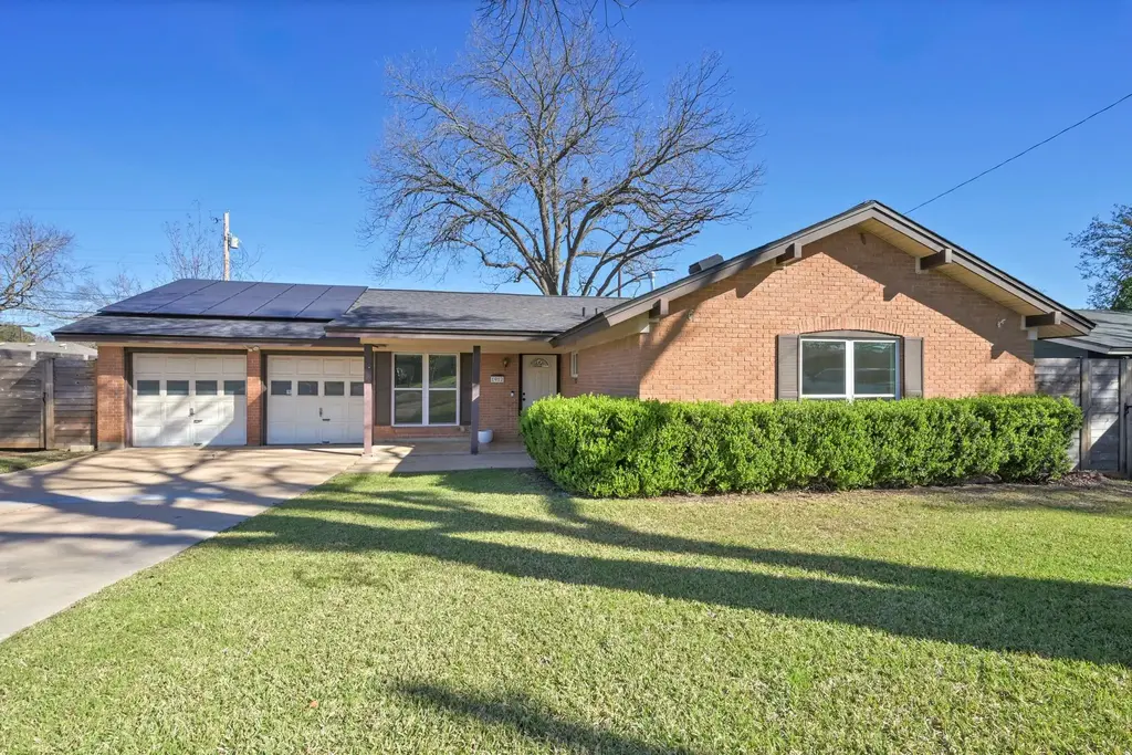 1912 Cannonwood Lane, Austin