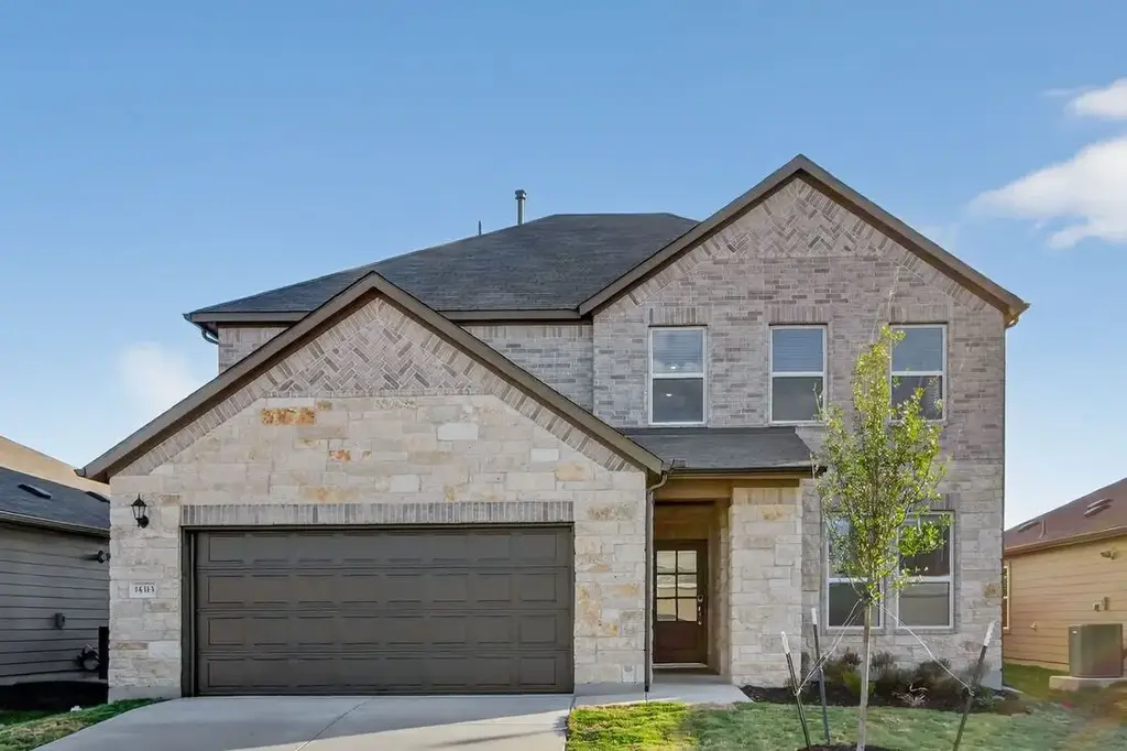 14313 Axel Johanson Drive, Del Valle