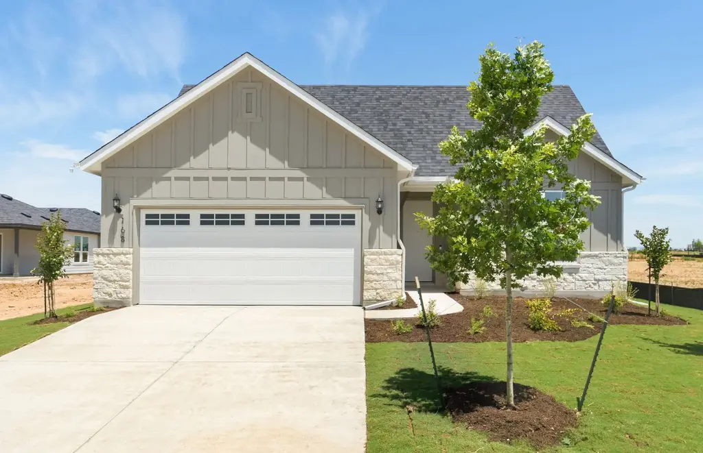 168 Frontera Drive, Bastrop
