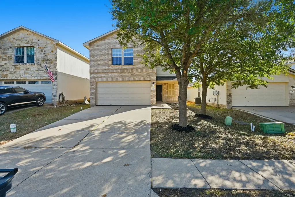 236 Black Forest, Buda