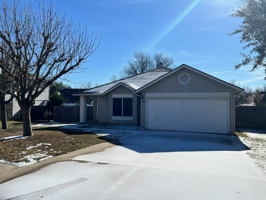 17913 Narsitin Lane, Pflugerville