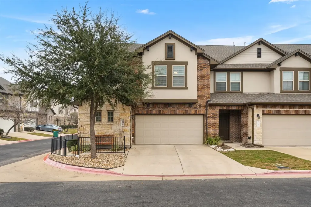 2304 S Lakeline Boulevard 411, Cedar Park