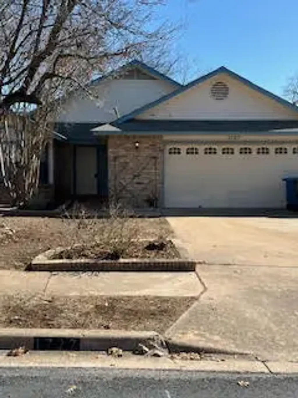 1727 Foxfire Drive, Round Rock