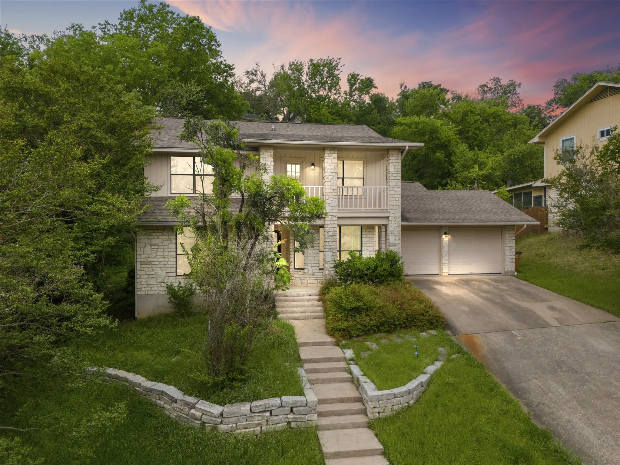 Photo of Listing #1506281