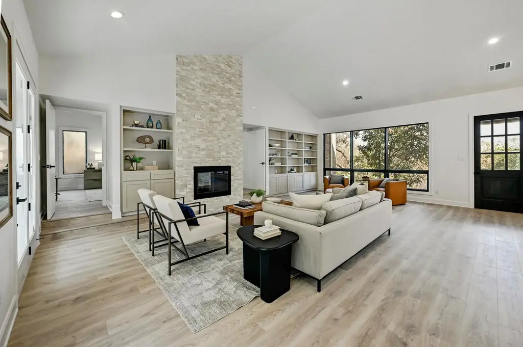 6008 Bon Terra Drive, Austin