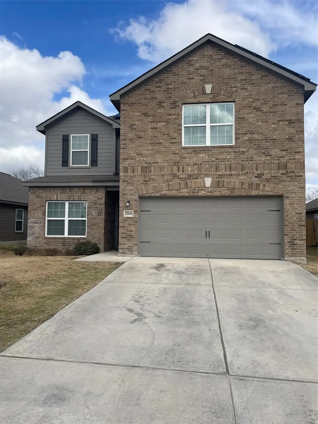 17808 Speculator Lane, Elgin