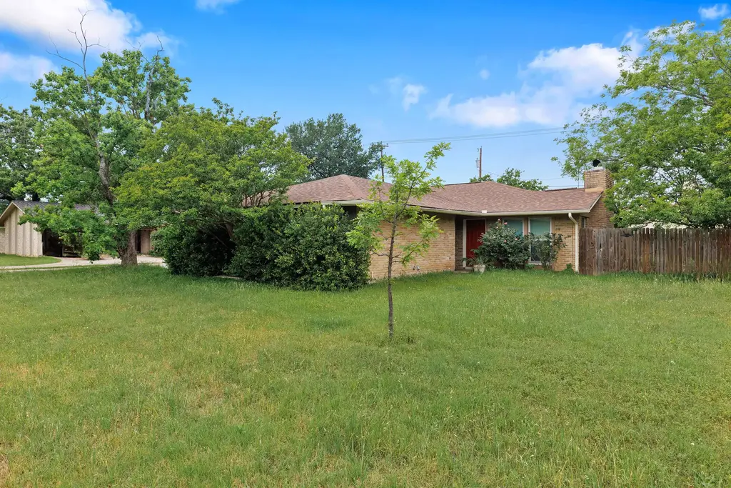 1210 Glenda Drive A, Round Rock