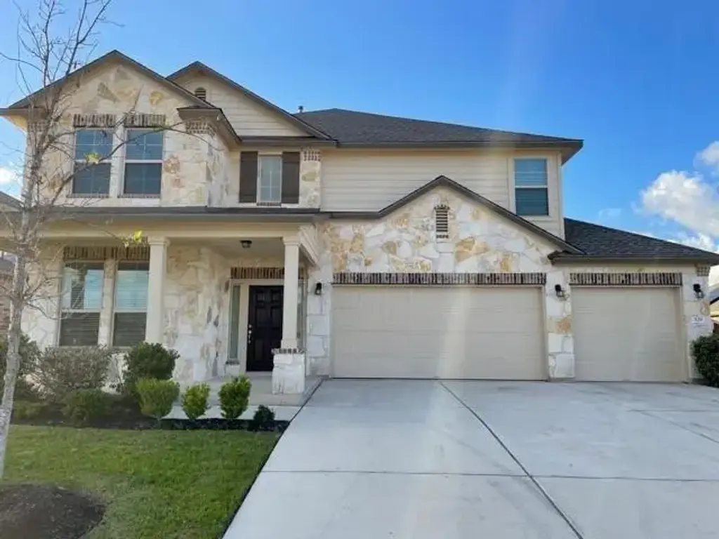 529 Flag Lane, Leander