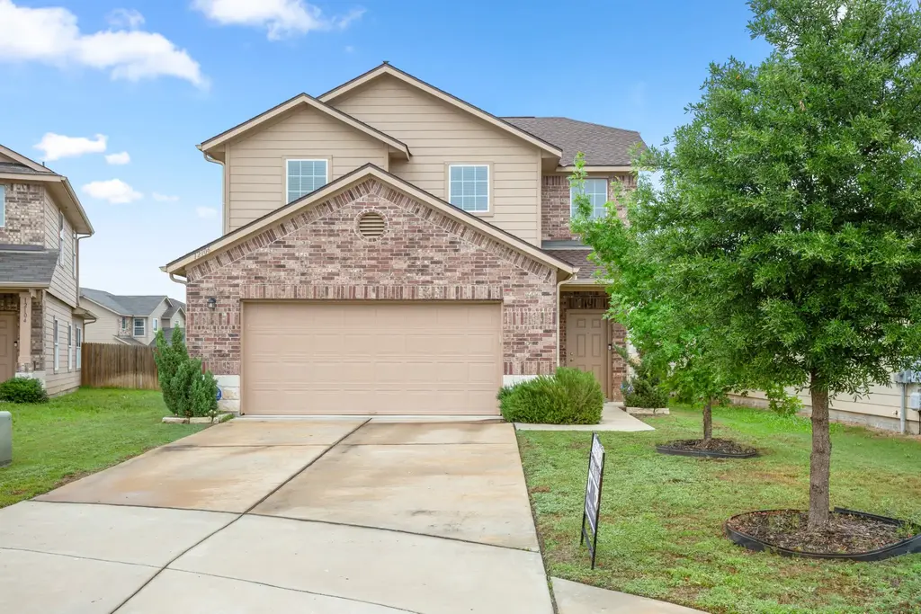 12106 Greywacke Drive, Manor