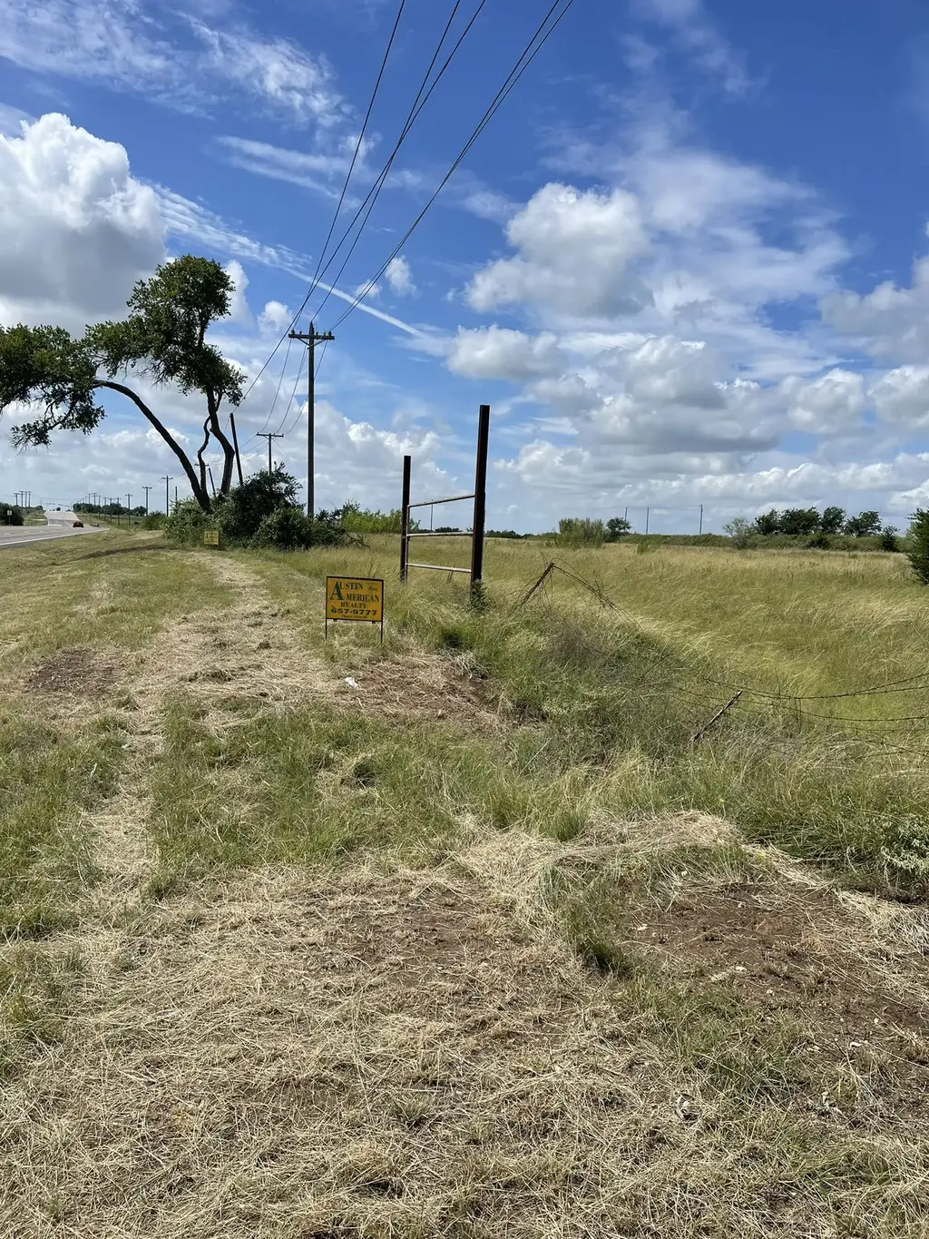 316 Hwy Us 183 North, Briggs