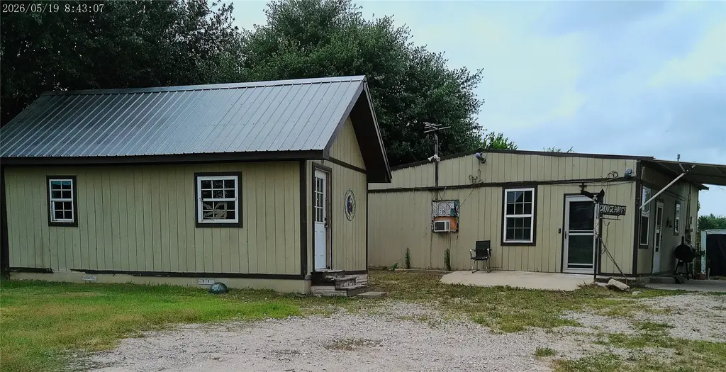 151 County Road 311, Rockdale