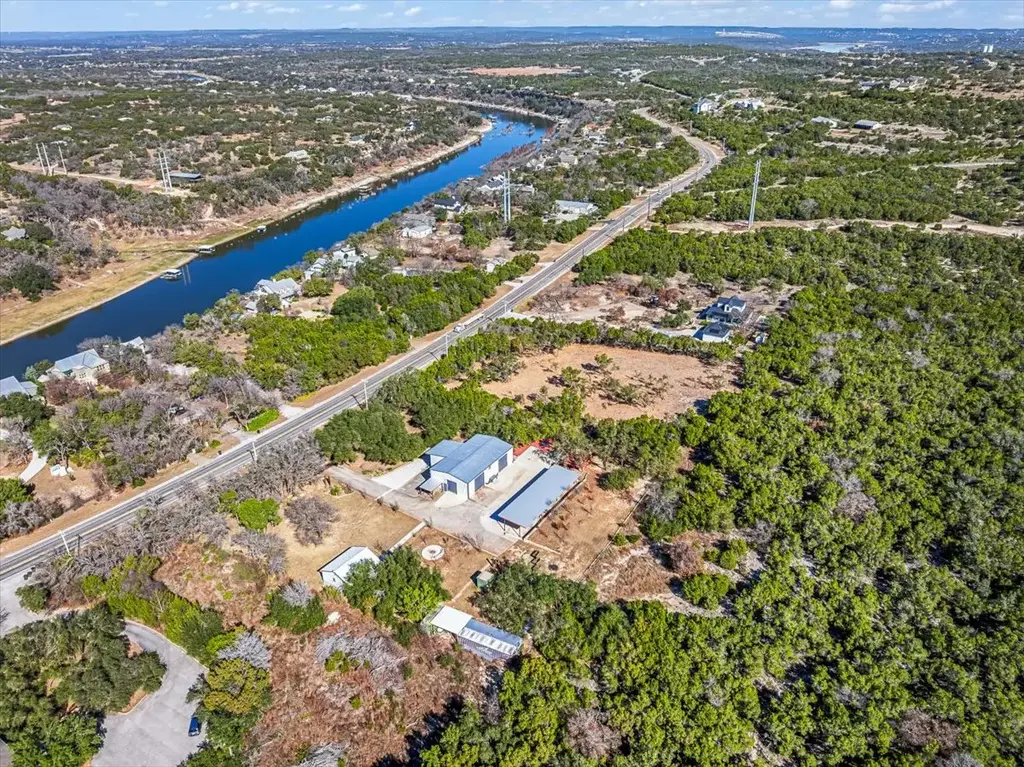 2505 Pace Bend Road S, Spicewood