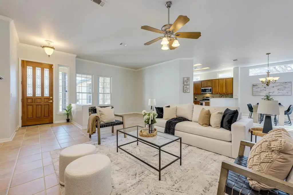 107 Wild Rose Drive, Georgetown