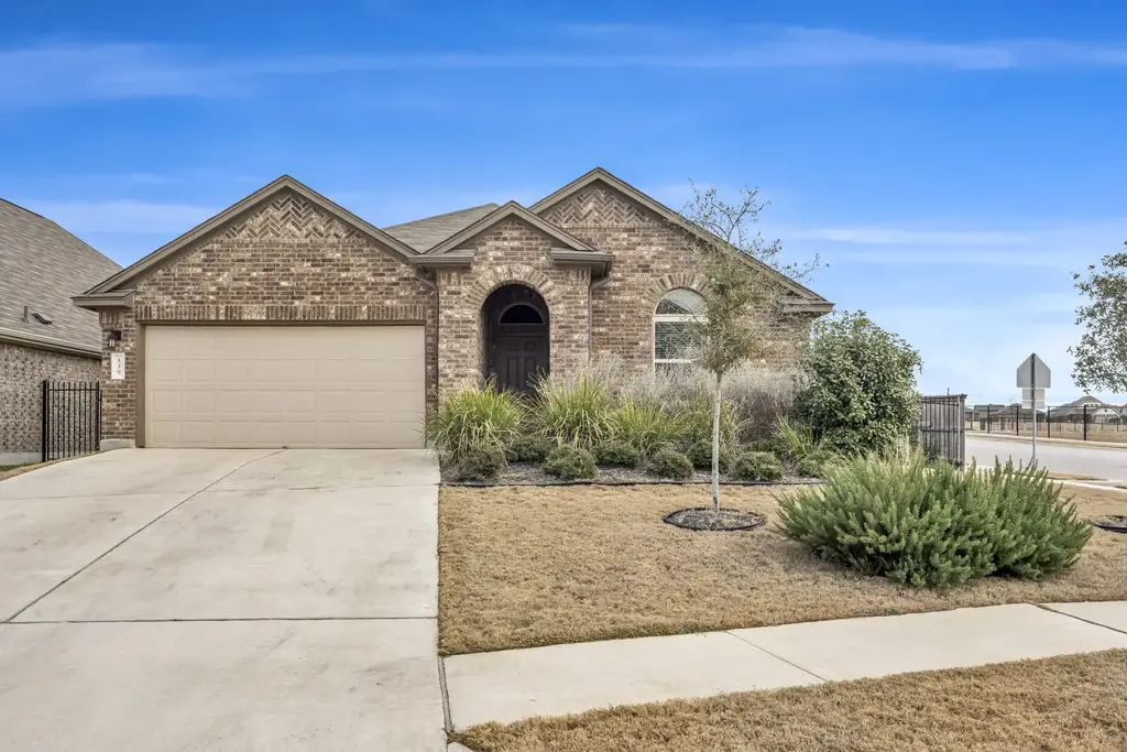539 Merlin Lane, Leander
