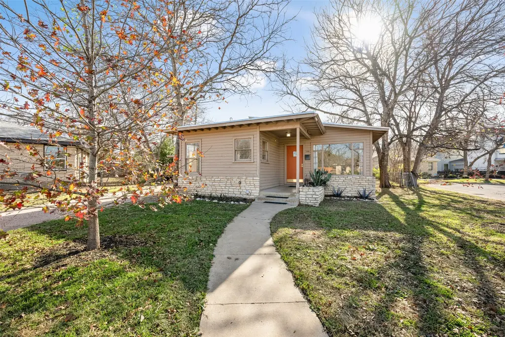 1300 Harriet Court, Austin