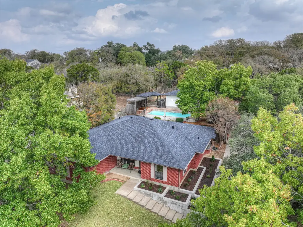 208 Quail Creek Drive, San Marcos