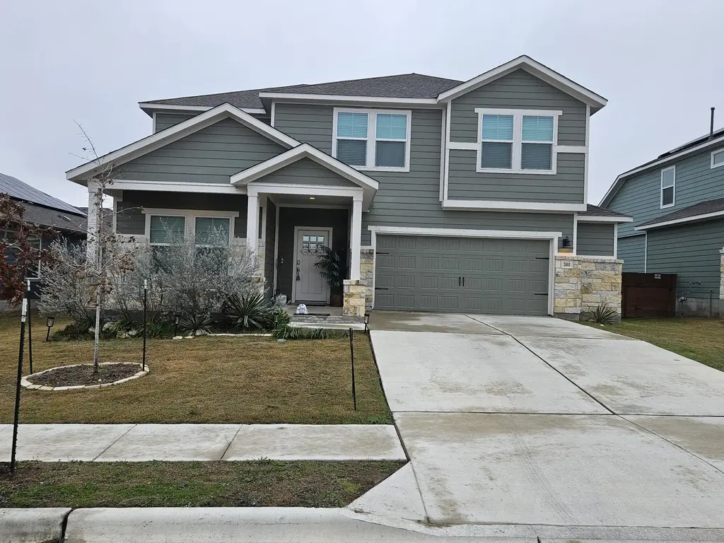 380 Mendoza, Kyle
