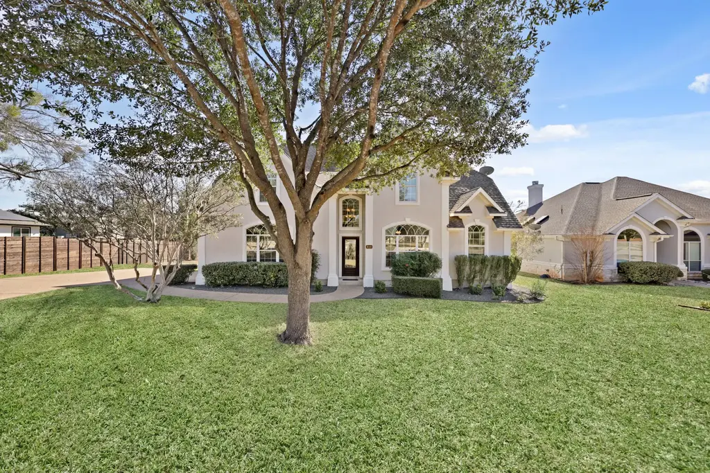 910 Vanguard Street, Austin