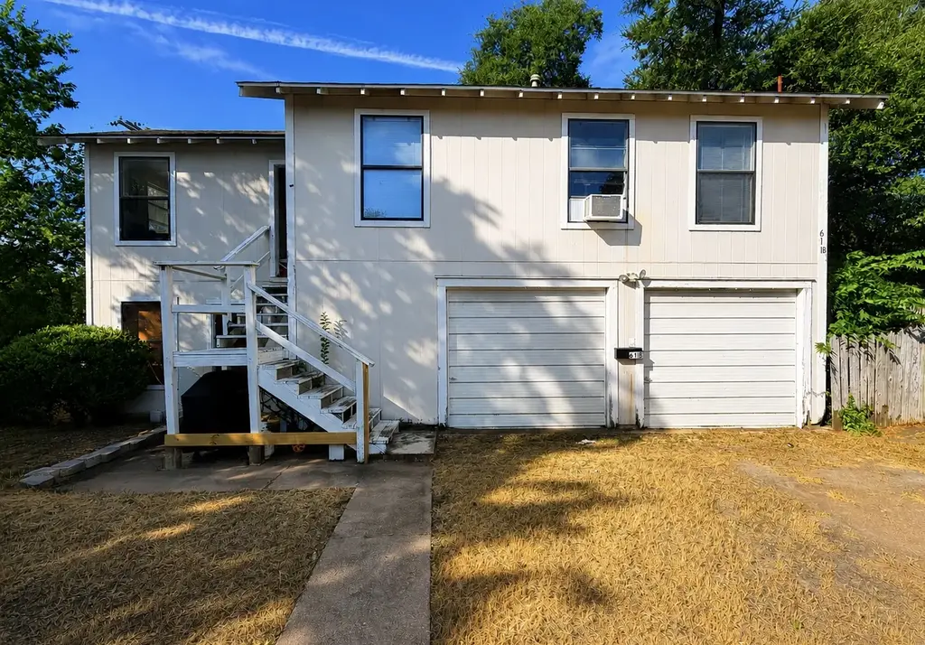 611 W 37th Street B, Austin
