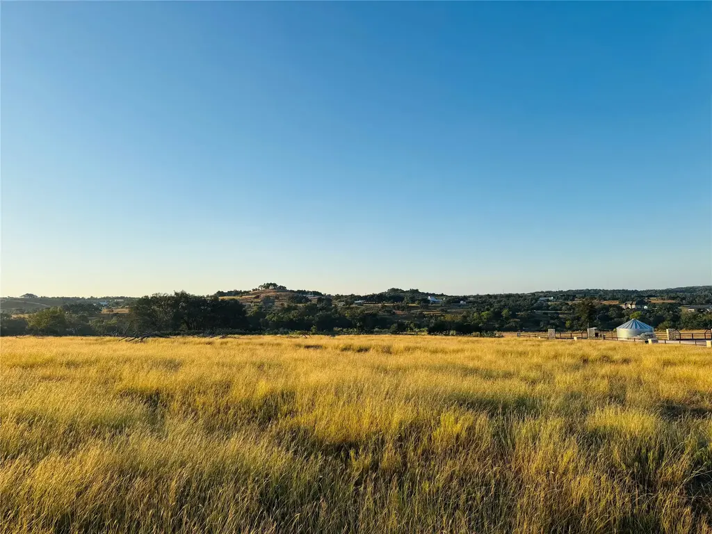 01 Purple Sage Road, Blanco