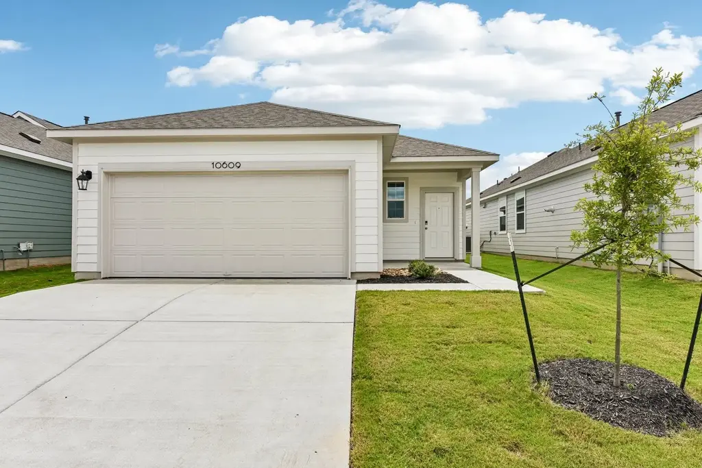 10609 Justify Lane, Buda