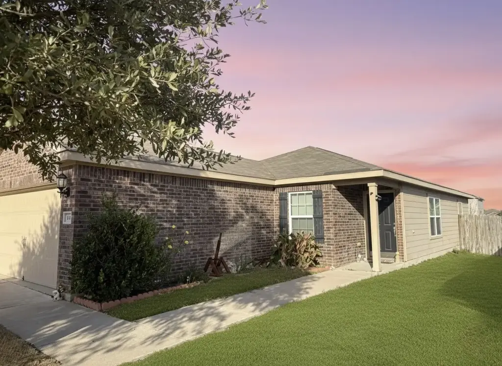 108 Koontz Loop, Jarrell