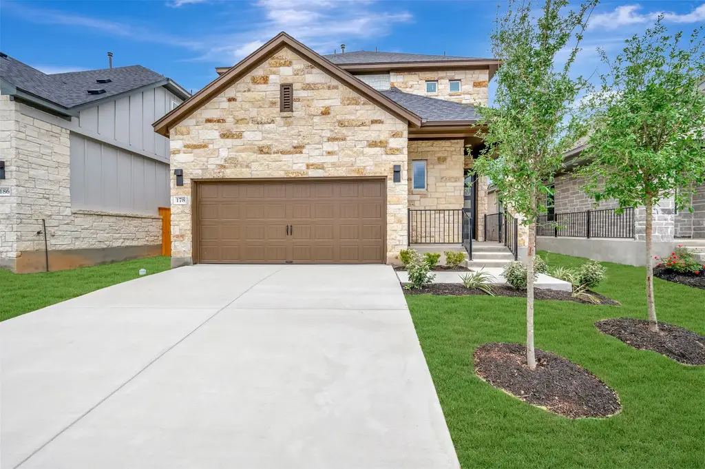 178 Grayson Elm Pass, Dripping Springs