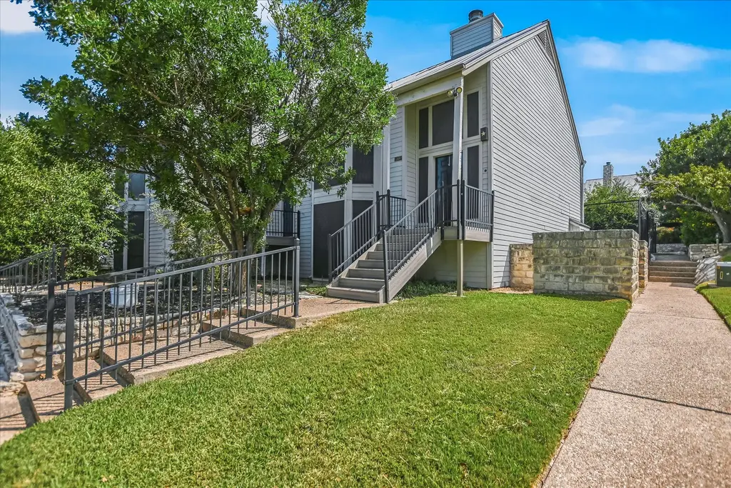169 World Of Tennis Square 169, Lakeway