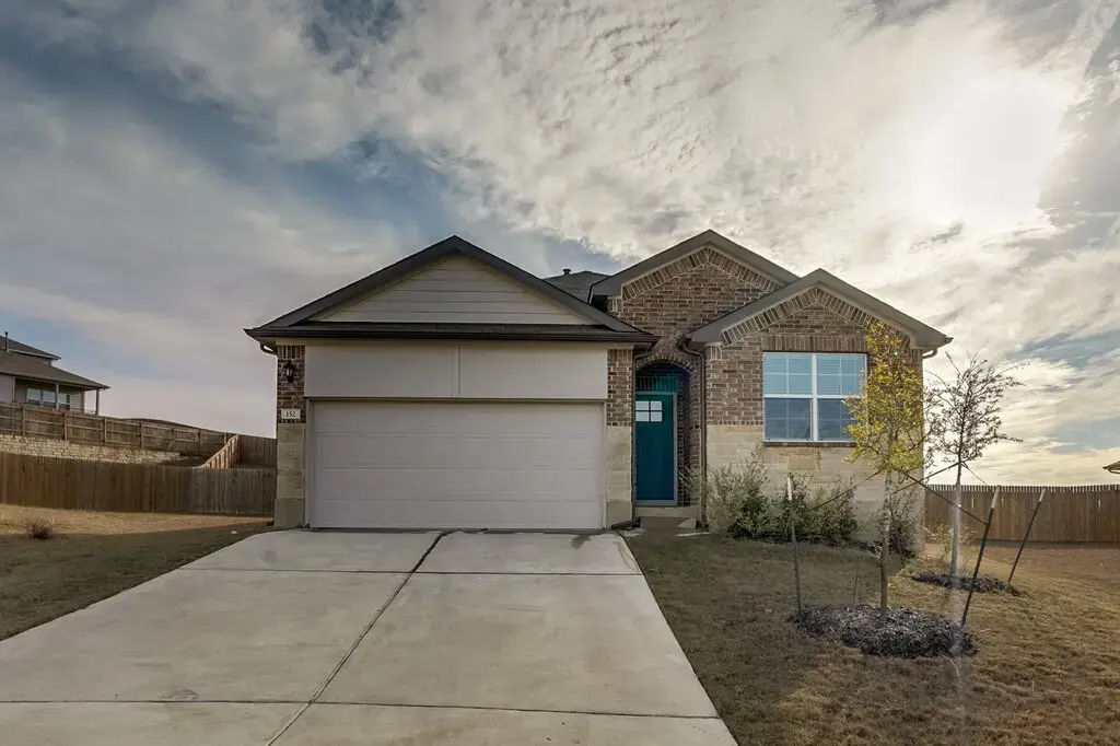 152 Docile Loop, San Marcos