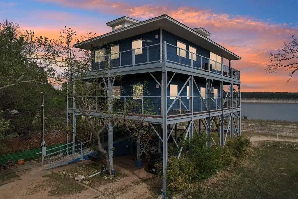 1813 Graveyard Point Road, Austin