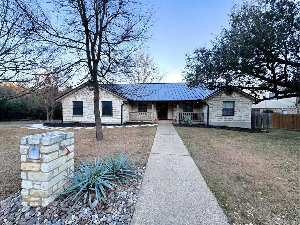 9007 Spring Lake Drive, Austin