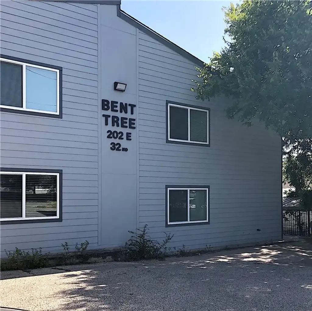 202 E 32nd Street 7, Austin