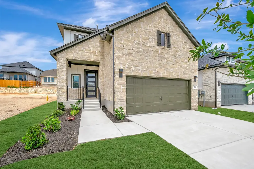 578 Darley Oak Drive, Dripping Springs