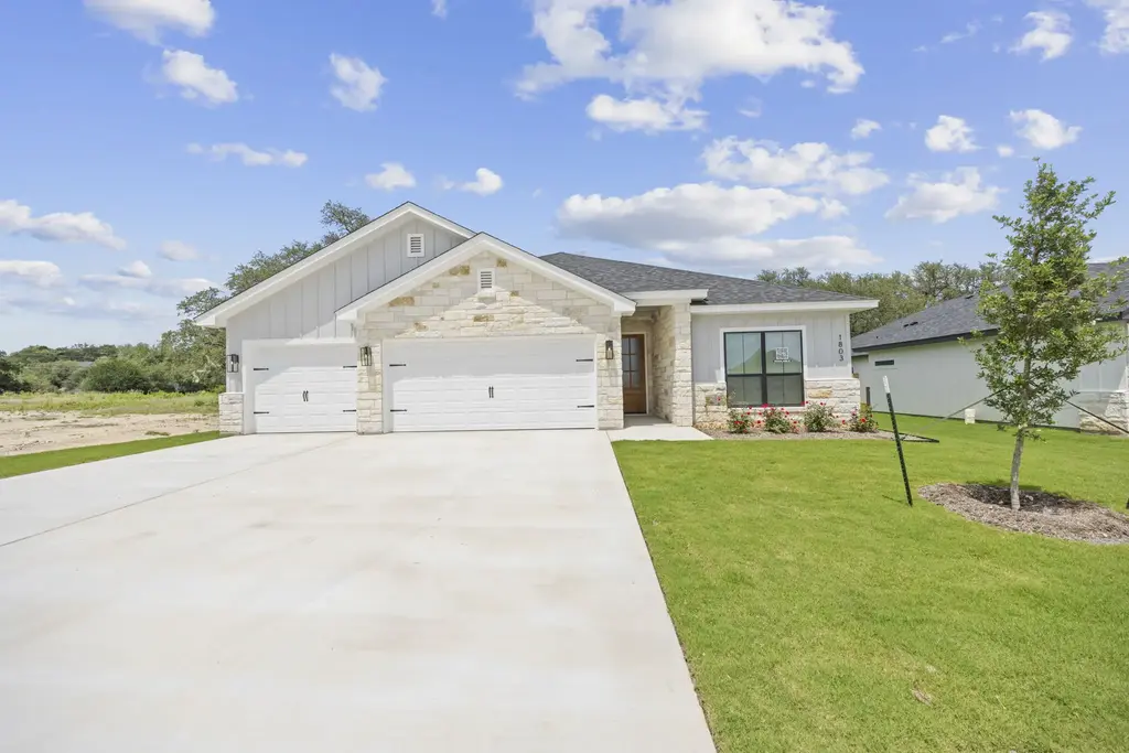 1803 Paint Horse Trail, Harker Heights