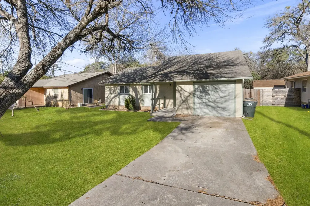 2016 Nevada Street, San Marcos