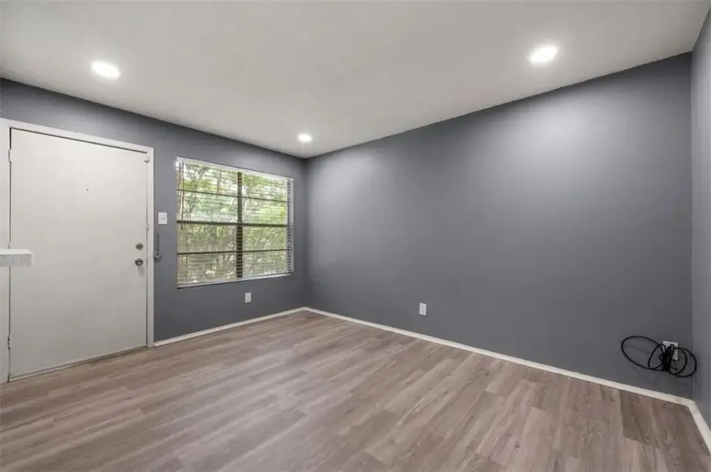 710 E Dean Keeton Street 201, Austin