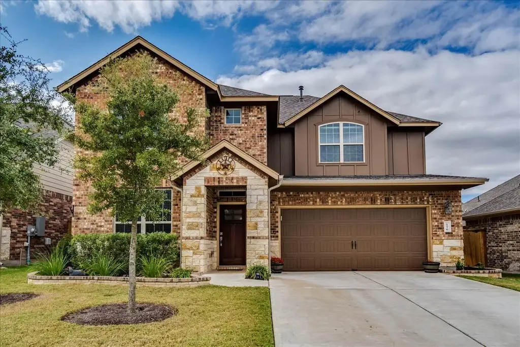 176 Patriot Drive, Buda