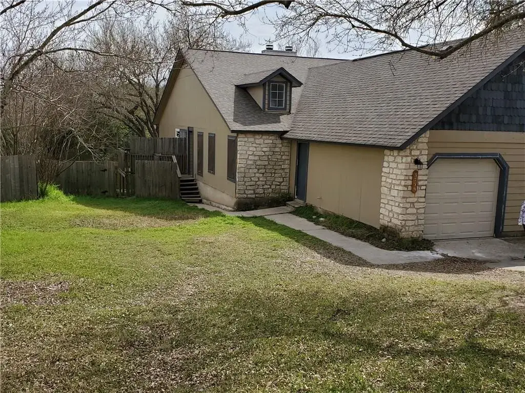 375 Fantail Loop, Austin