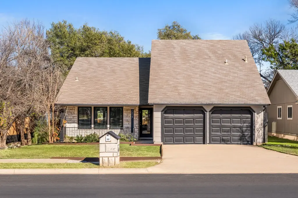 7715 Copano Drive, Austin