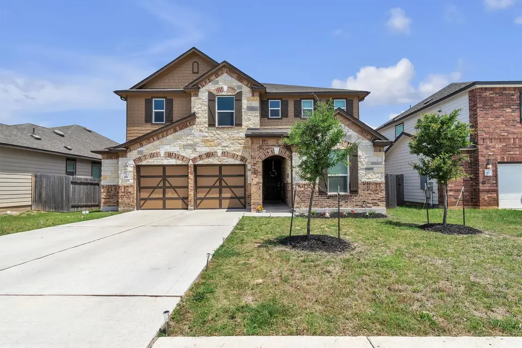 282 Crimson Lane, Kyle