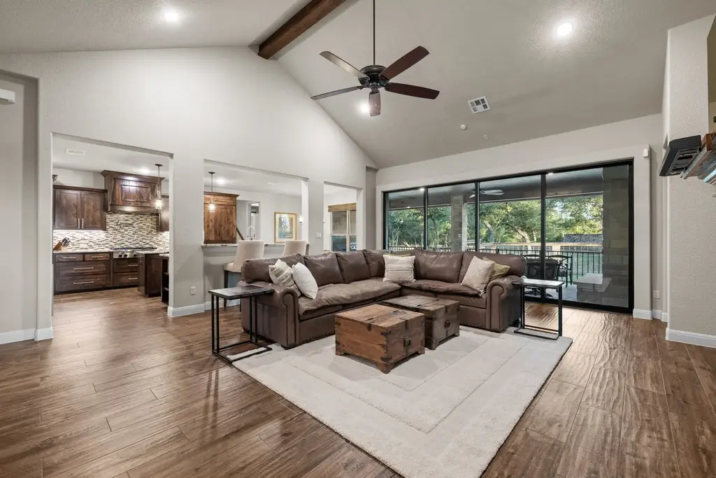 2760 Fishing Hole Cove, Leander