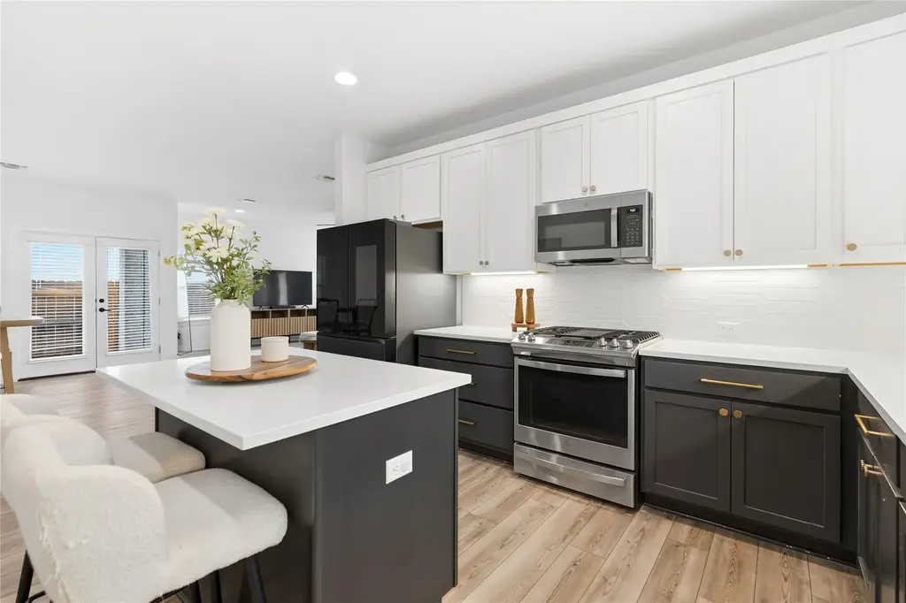 9115 Looksee Lane, Austin