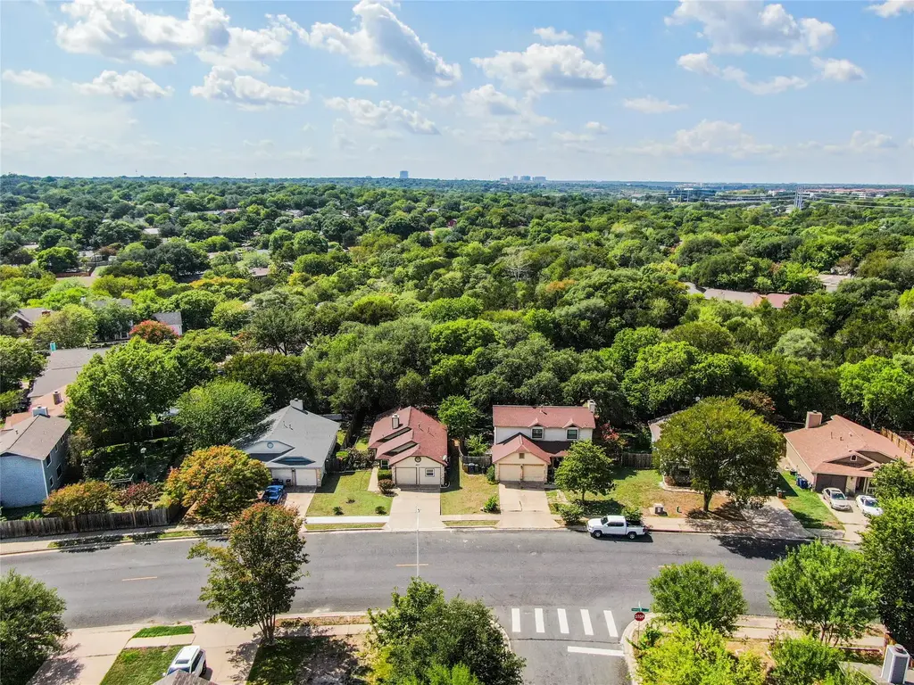 12004 Thompkins Drive, Austin