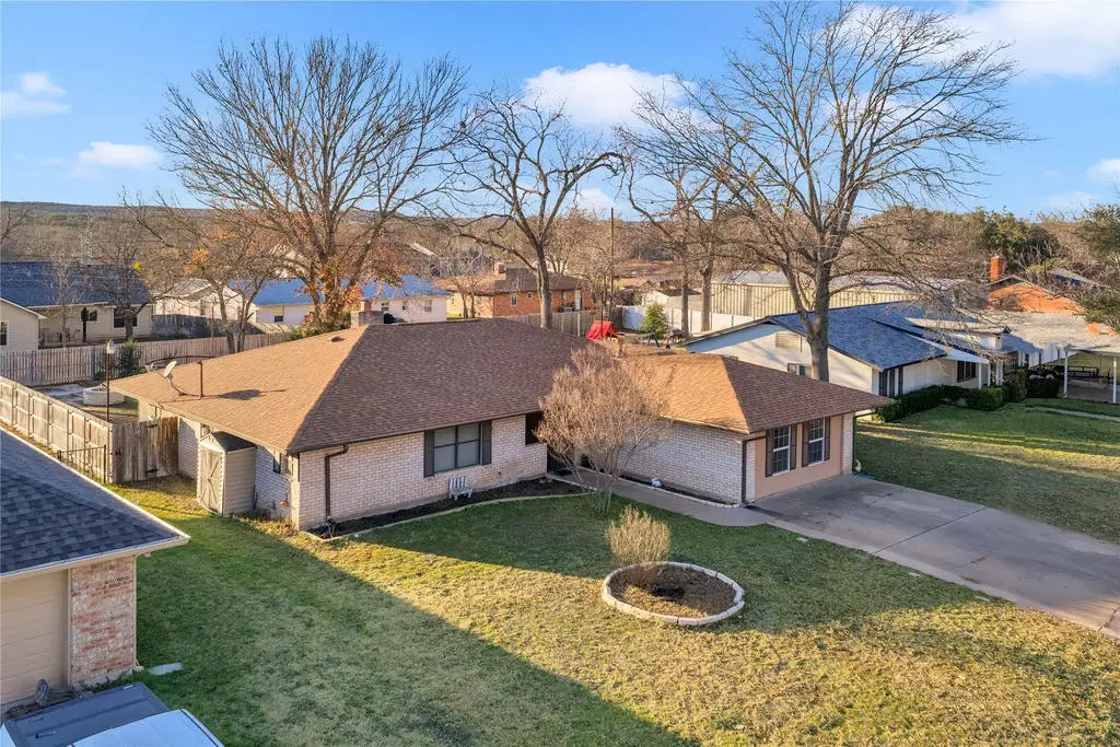 213 Corder Lane, Burnet